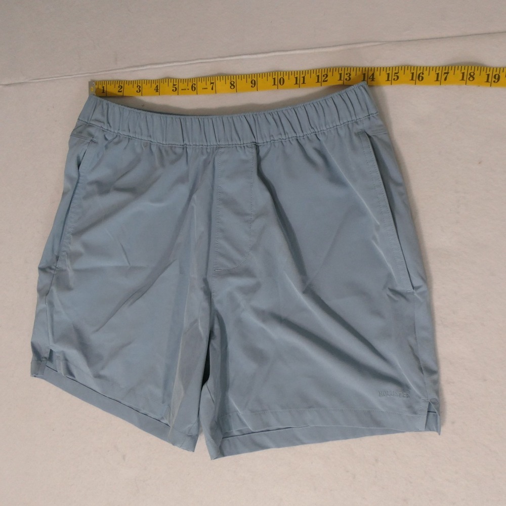 Hollister Womens Shorts M Sage Green Pull-On Athletic Drawstring Waist Hiking